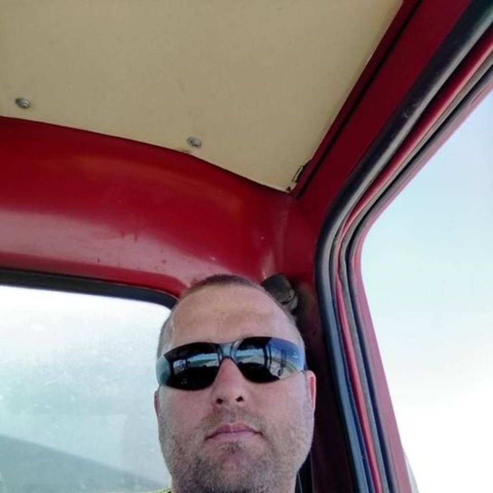 Meet your Posher, Christopher